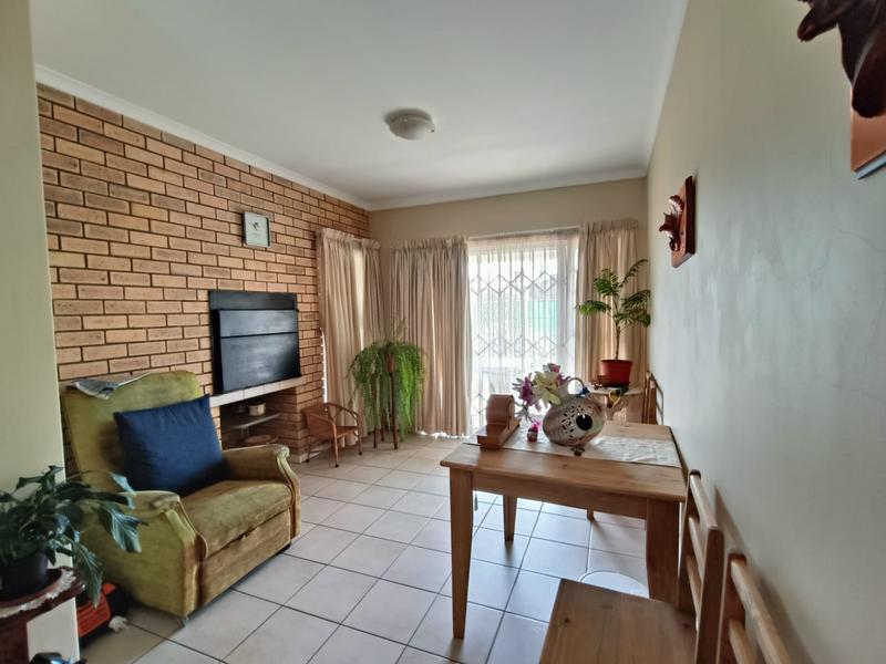 2 Bedroom Property for Sale in Protea Heights Western Cape